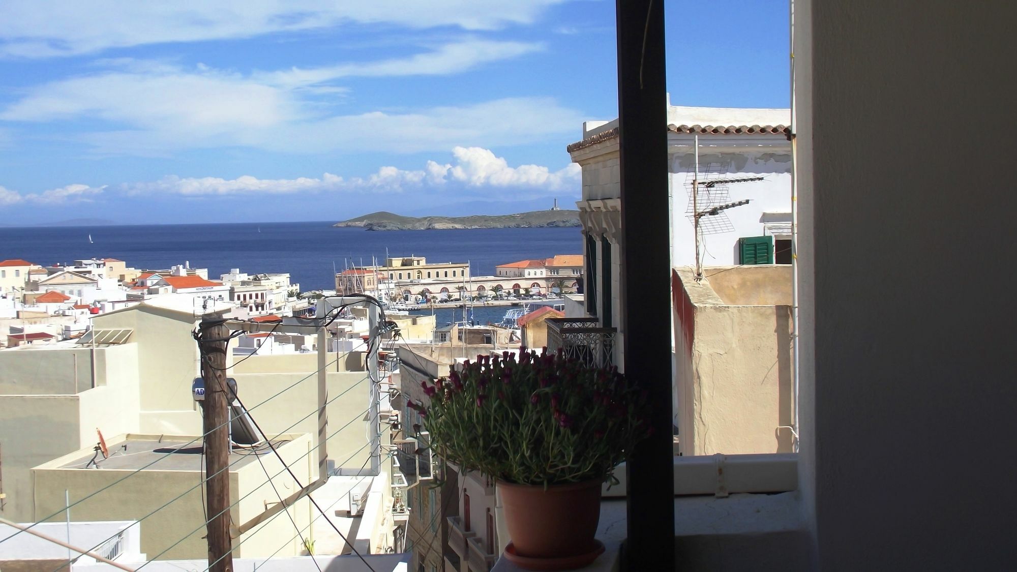 Iliada Hotel Ermoupoli Exterior photo